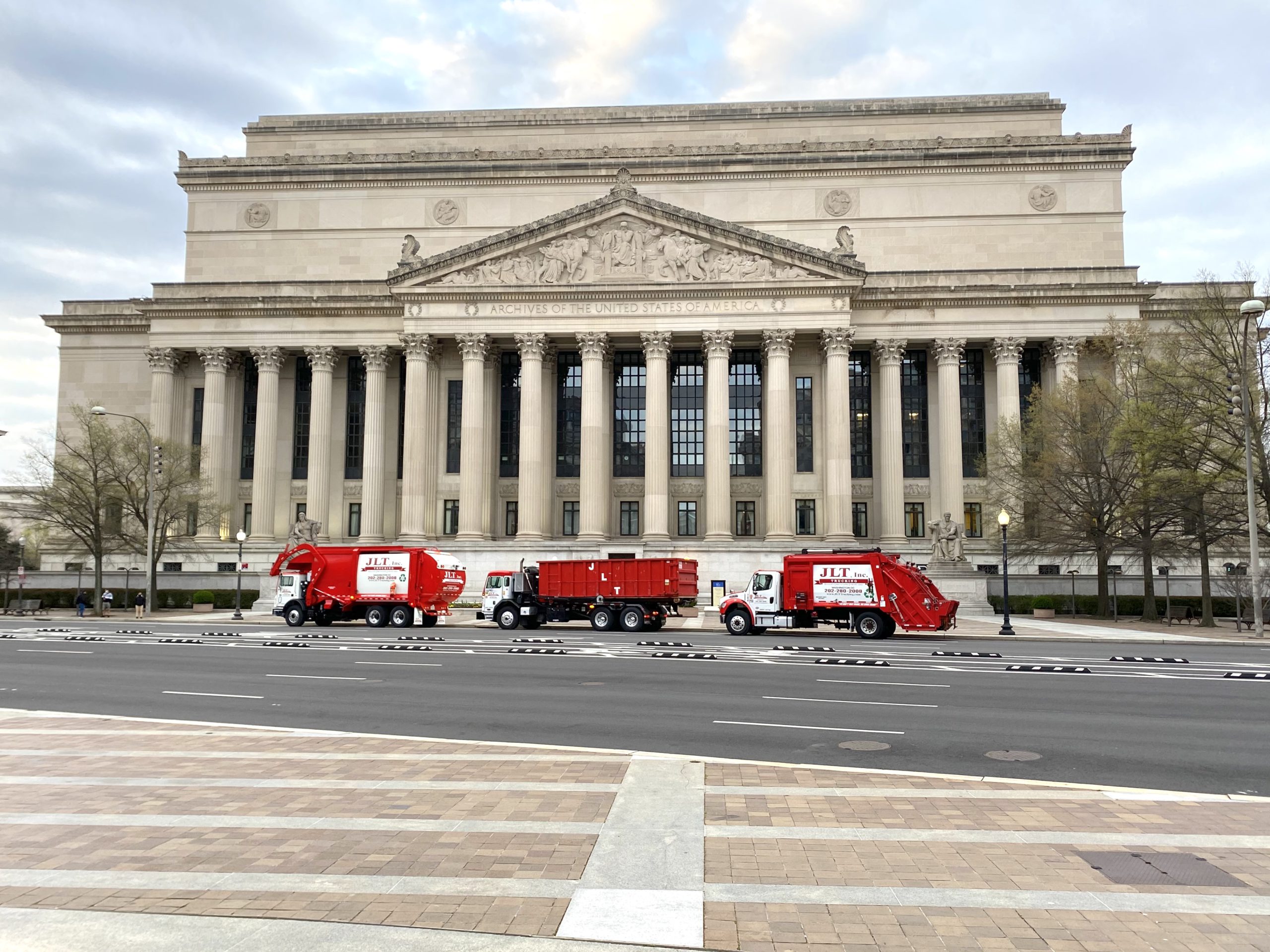 Front load, rear load, and roll off container in Washington DC